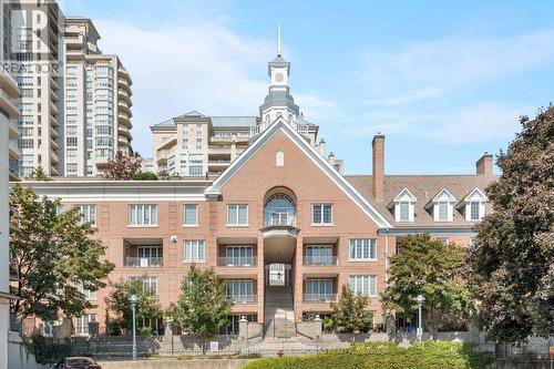 125 - 2289 Lake Shore Boulevard W, Toronto (Mimico), ON - Outdoor With Facade