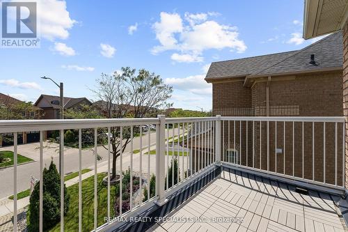 110 Pappain Crescent, Brampton, ON - Outdoor With Balcony With Exterior