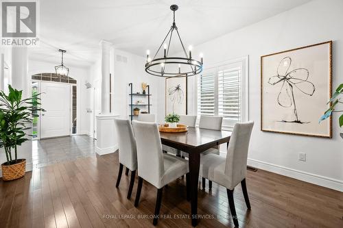 20 Blackburn Lane, Hamilton, ON - Indoor Photo Showing Dining Room