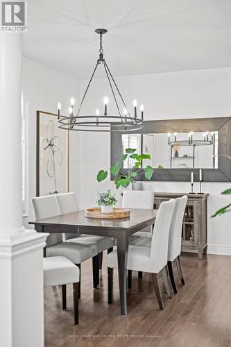 20 Blackburn Lane, Hamilton, ON - Indoor Photo Showing Dining Room