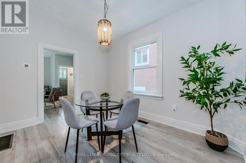 108 Harris Street, Guelph (Two Rivers), ON - Indoor Photo Showing Dining Room