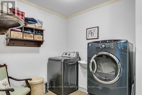 215 Armstrong Street, North Perth (32 - Listowel), ON - Indoor Photo Showing Laundry Room