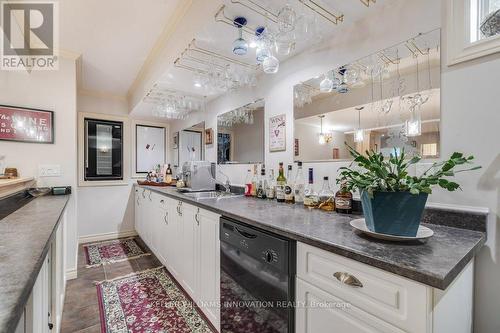 215 Armstrong Street, North Perth (32 - Listowel), ON - Indoor Photo Showing Kitchen