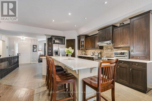 215 Armstrong Street, North Perth (32 - Listowel), ON - Indoor Photo Showing Kitchen