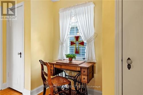 32 Forest Hill Road, St. Catharines, ON - Indoor Photo Showing Other Room