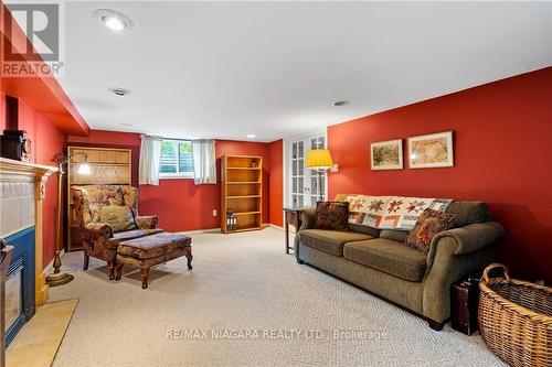 32 Forest Hill Road, St. Catharines, ON - Indoor Photo Showing Other Room With Fireplace