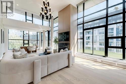 Ph1 - 20 Niagara Street, Toronto (Waterfront Communities), ON - Indoor With Fireplace