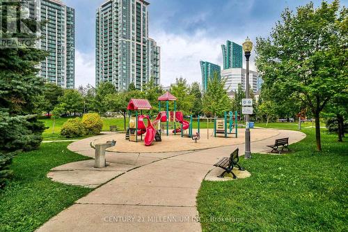 1006 - 5 Everson Drive, Toronto (Willowdale East), ON - Outdoor