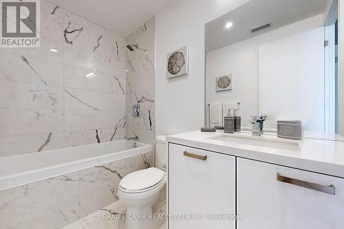 305 - 55 Ontario Street, Toronto (Moss Park), ON - Indoor Photo Showing Bathroom