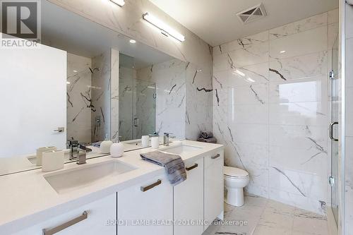 2302 - 55 Ontario Street, Toronto (Moss Park), ON - Indoor Photo Showing Bathroom