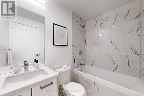 2302 - 55 Ontario Street, Toronto (Moss Park), ON - Indoor Photo Showing Bathroom