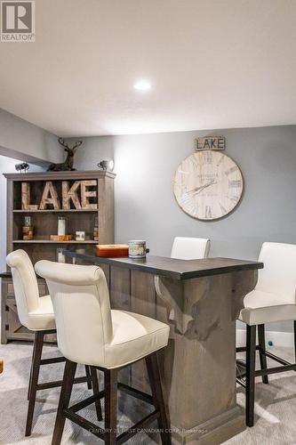 7 Sunrise Lane, Lambton Shores (Grand Bend), ON - Indoor Photo Showing Dining Room