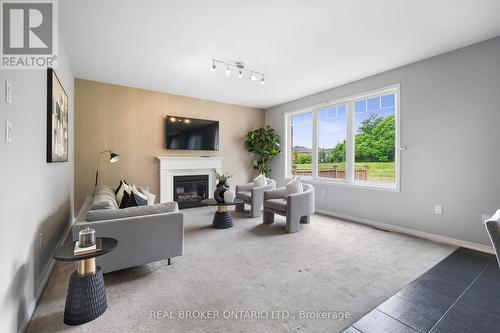 340 Falling Green Crescent, Kitchener, ON - Indoor Photo Showing Living Room With Fireplace