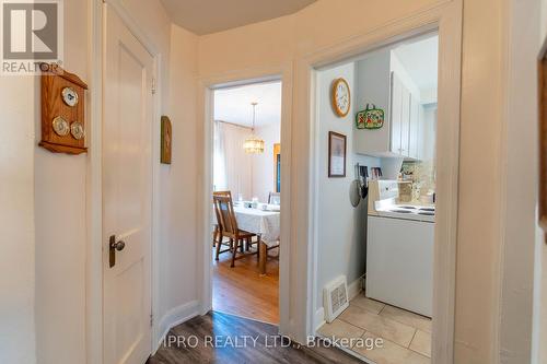 35 Wolcott Avenue, Toronto (Oakridge), ON - Indoor Photo Showing Laundry Room