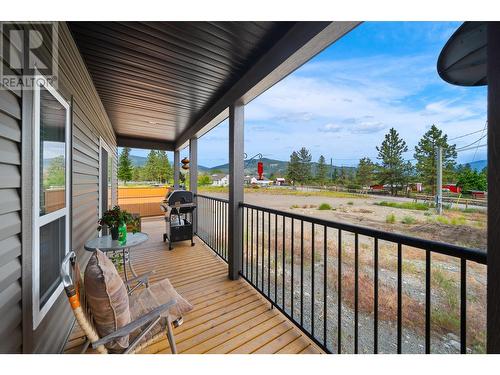 2454 Aberdeen Road, Merritt, BC - Outdoor With Exterior