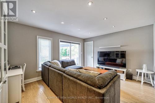 96 Abitibi Avenue, Toronto (Newtonbrook East), ON - Indoor Photo Showing Laundry Room