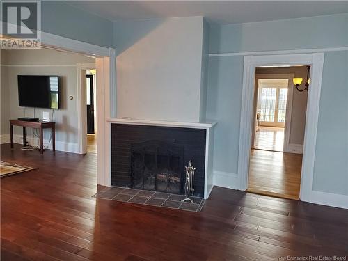 253 Queen Street, Saint Andrews, NB - Indoor Photo Showing Living Room With Fireplace