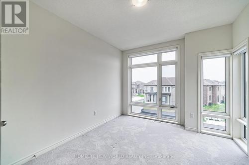 10 Sigford Street, Whitby, ON - Indoor Photo Showing Other Room