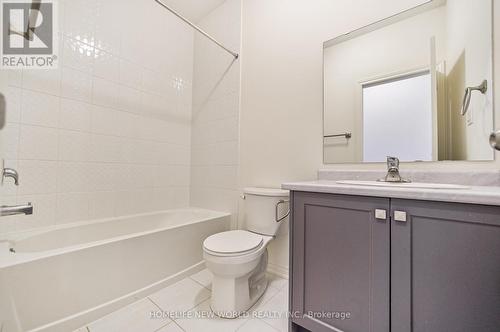 10 Sigford Street, Whitby, ON - Indoor Photo Showing Bathroom