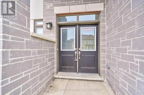 10 Sigford Street, Whitby, ON - Indoor Photo Showing Other Room