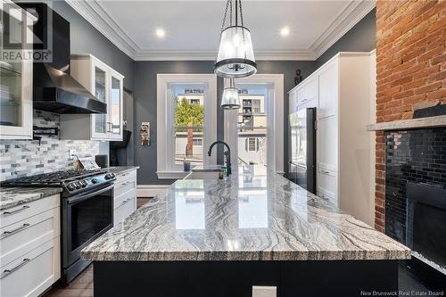 75 Orange Street, Saint John, NB - Indoor Photo Showing Kitchen With Upgraded Kitchen