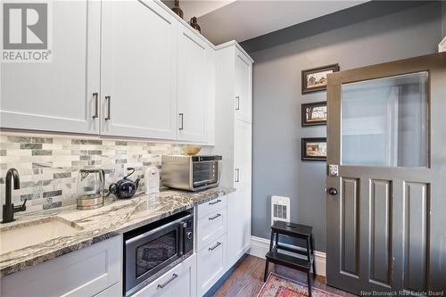 75 Orange Street, Saint John, NB - Indoor Photo Showing Kitchen With Upgraded Kitchen