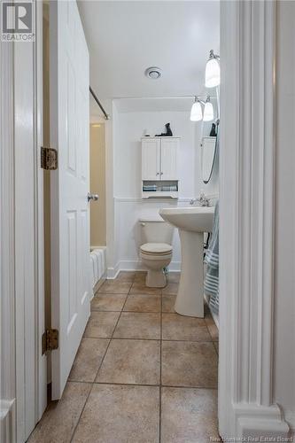 75 Orange Street, Saint John, NB - Indoor Photo Showing Bathroom