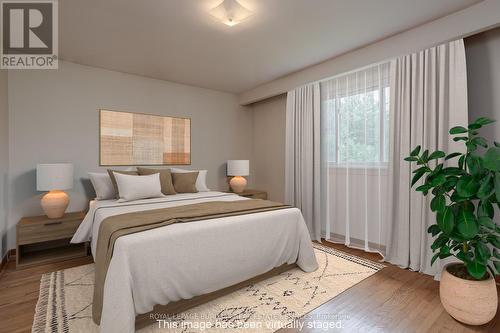 5436 Windermere Drive, Burlington, ON - Indoor Photo Showing Bedroom