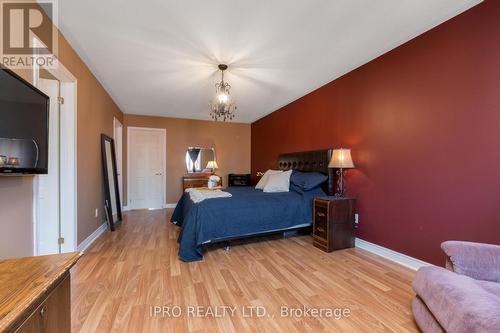 26 Neuchatel Avenue, Vaughan, ON - Indoor Photo Showing Bedroom