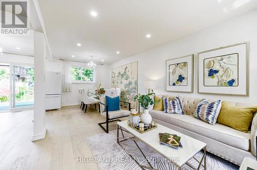 1273 Bridge Road, Oakville (Bronte East), ON - Indoor Photo Showing Living Room