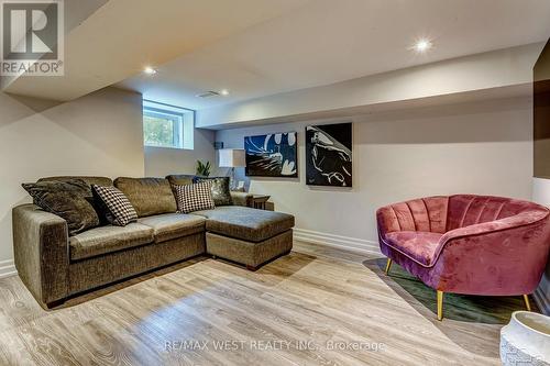 732 Willard Avenue, Toronto (Runnymede-Bloor West Village), ON - Indoor Photo Showing Living Room