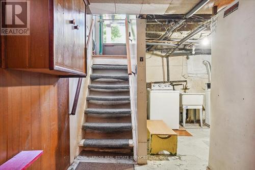 20 Ruskin Avenue, Toronto (Dovercourt-Wallace Emerson-Junction), ON - Indoor Photo Showing Laundry Room