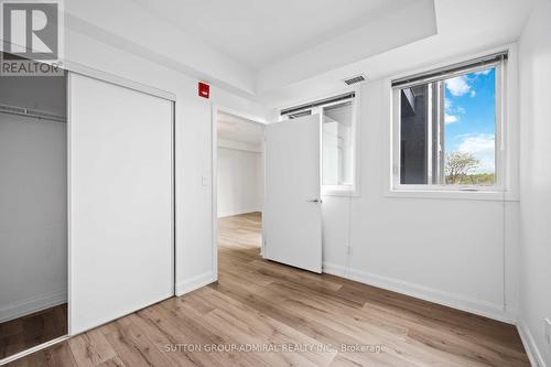 315 - 385 Osler Street, Toronto (Weston-Pellam Park), ON - Indoor Photo Showing Other Room