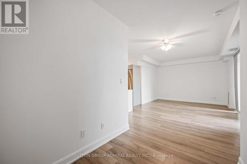 315 - 385 Osler Street, Toronto (Weston-Pellam Park), ON - Indoor Photo Showing Other Room