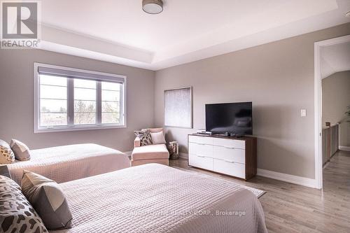 1456 Ford Strathy Crescent, Oakville, ON - Indoor Photo Showing Bedroom