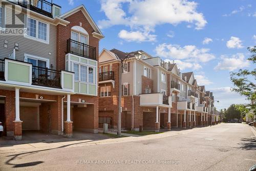 38 - 2614 Dashwood Drive, Oakville (West Oak Trails), ON - Outdoor With Balcony With Facade