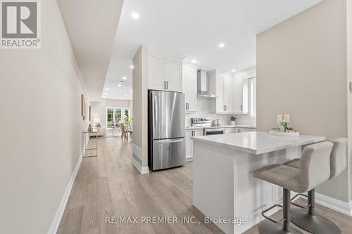 223 Hallmark Avenue, Toronto (Alderwood), ON - Indoor Photo Showing Kitchen With Upgraded Kitchen