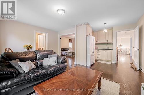 923 Beechwood Avenue, Mississauga, ON - Indoor Photo Showing Other Room