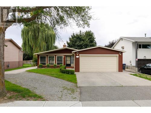 2740 Ethel Street, Kelowna, BC - Outdoor