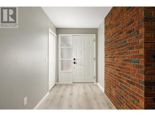 2740 Ethel Street, Kelowna, BC - Indoor Photo Showing Other Room