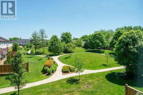 79 - 100 Beddoe Drive, Hamilton, ON - Outdoor