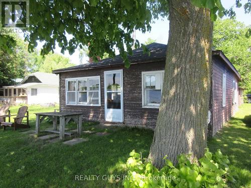 82 Lake Road, Trent Hills, ON - Outdoor