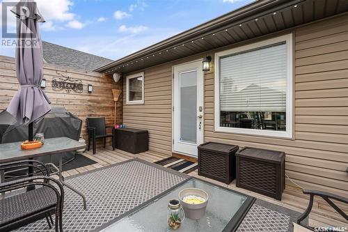 730 Hargreaves Crescent, Saskatoon, SK - Outdoor With Deck Patio Veranda With Exterior