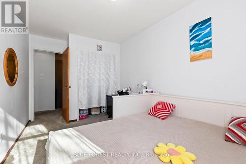 698 Wonderland Road S, London, ON - Indoor Photo Showing Bedroom