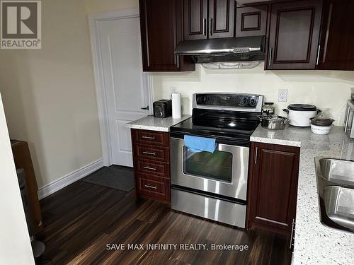 Basment - 426 Wycliffe Avenue, Vaughan, ON - Indoor Photo Showing Kitchen With Double Sink