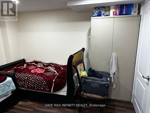 Basment - 426 Wycliffe Avenue, Vaughan, ON - Indoor Photo Showing Bedroom