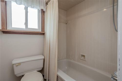 5436 Windermere Drive, Burlington, ON - Indoor Photo Showing Bathroom