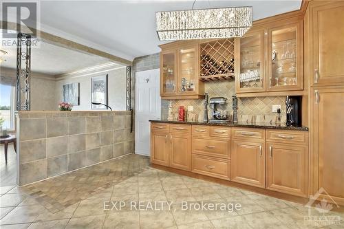 746 St Pierre Road, Prescott And Russell, ON - Indoor Photo Showing Kitchen