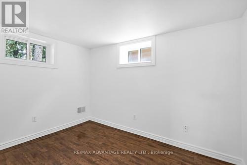 24 Graham Crescent, London, ON - Indoor Photo Showing Other Room