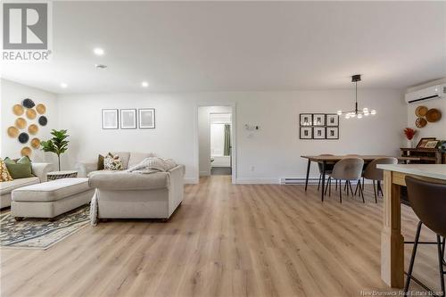 46 Patriot Court, Salisbury, NB - Indoor Photo Showing Living Room